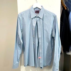 UnTuckIt Dress Shirt - Like New condition